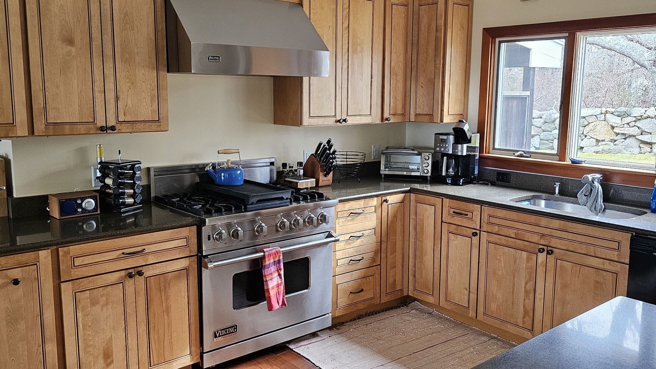 Photo of Kitchen in Menemsha