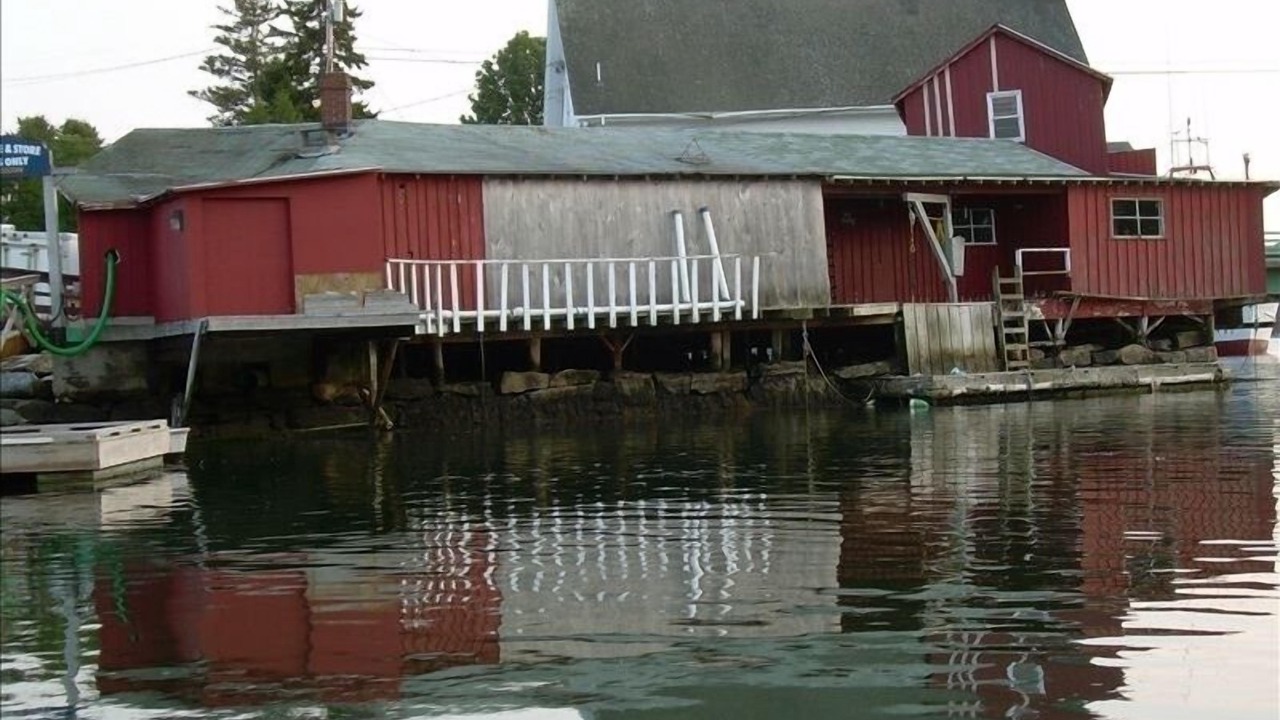 Photo of Others in Isle of Springs