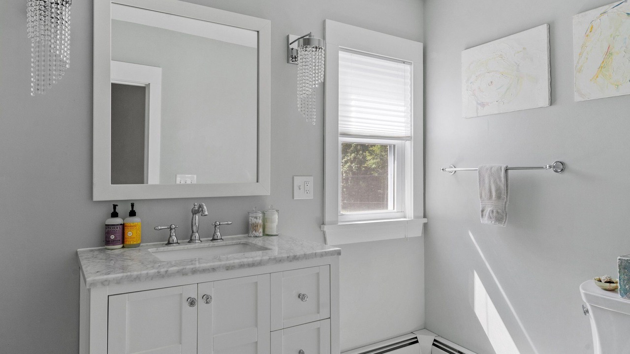 Photo of Bathroom in Town of Grafton