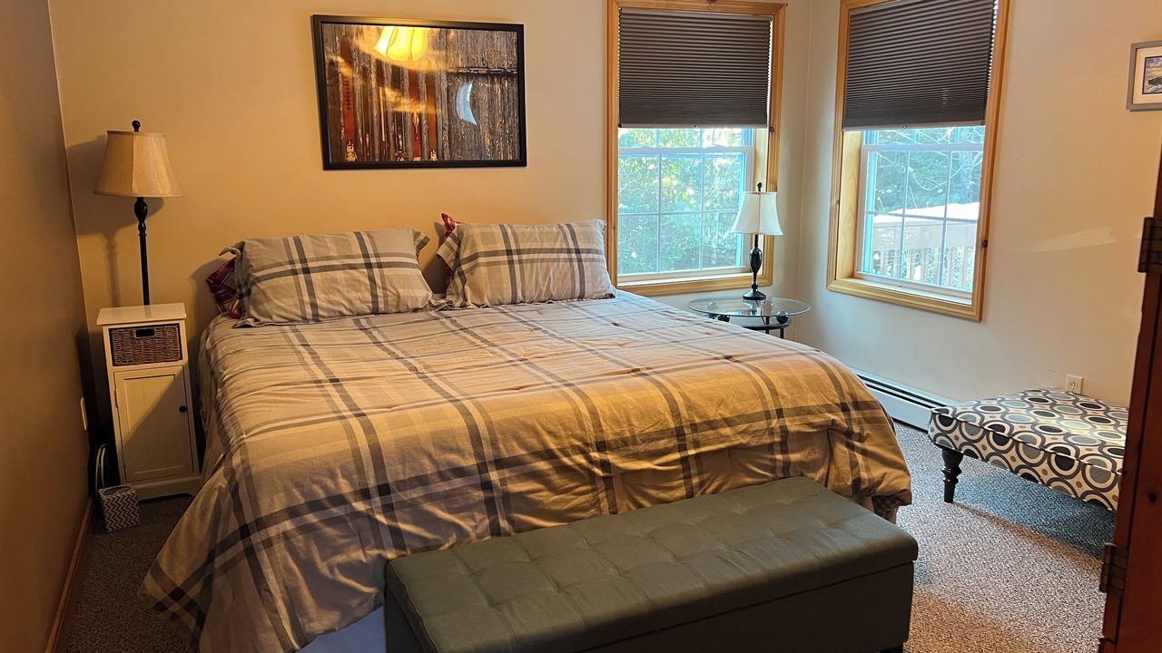 Photo of Bedroom in Greenwood