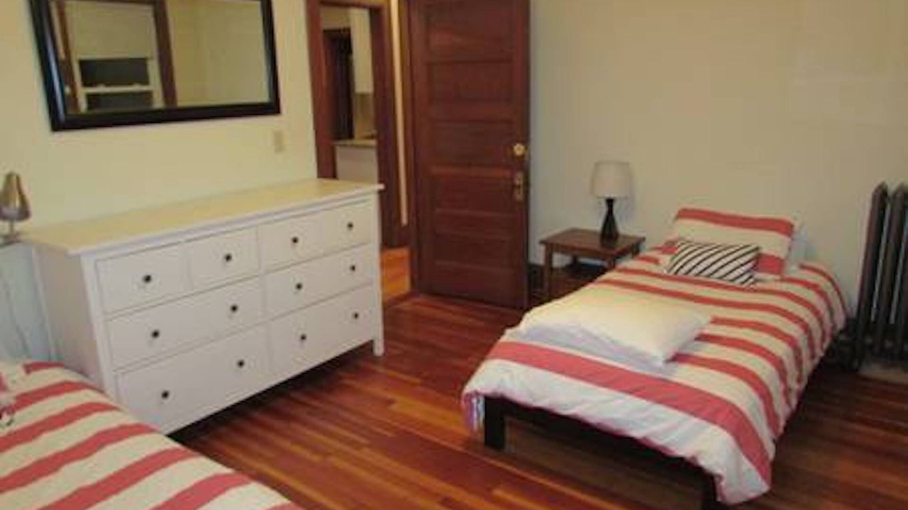 Photo of Bedroom in Oakdale