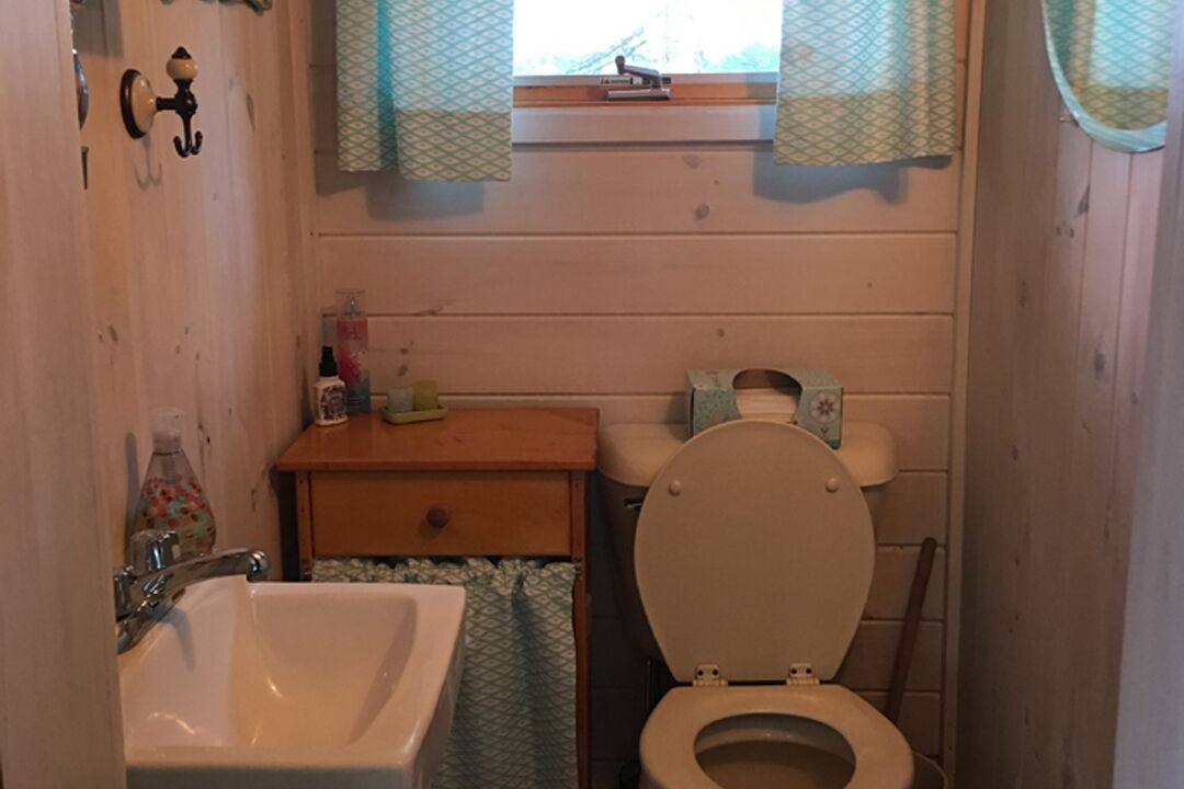 Photo of Bathroom in Gray