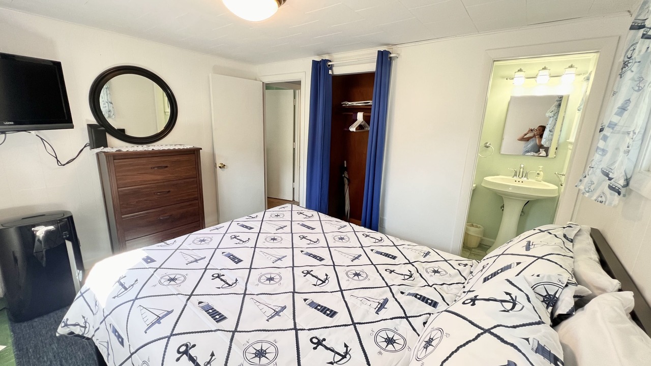 Photo of Bedroom in Dennis