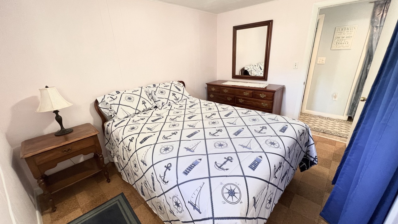 Photo of Bedroom in Dennis
