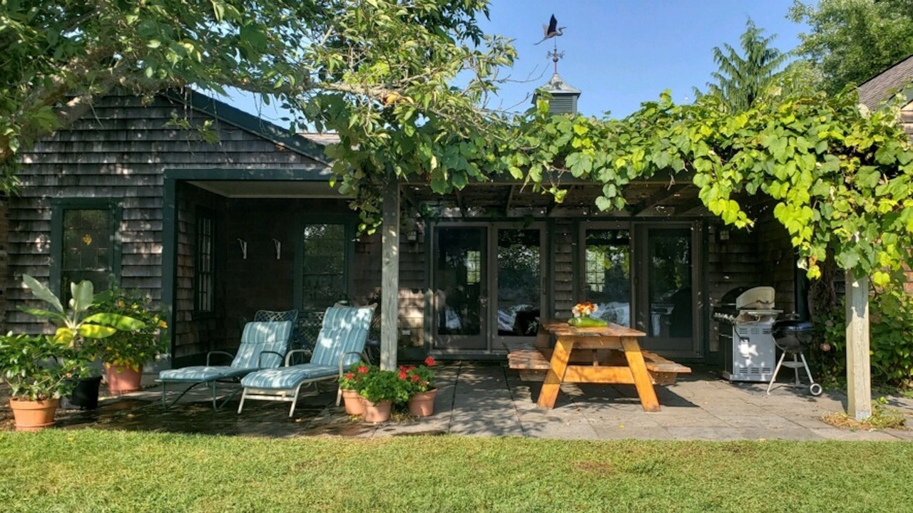 Photo of Outdoor in Tiverton