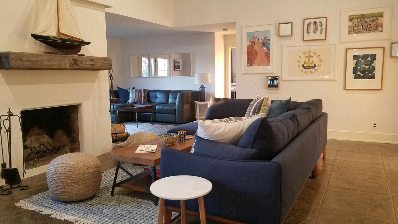 Photo of Livingroom in Tiverton