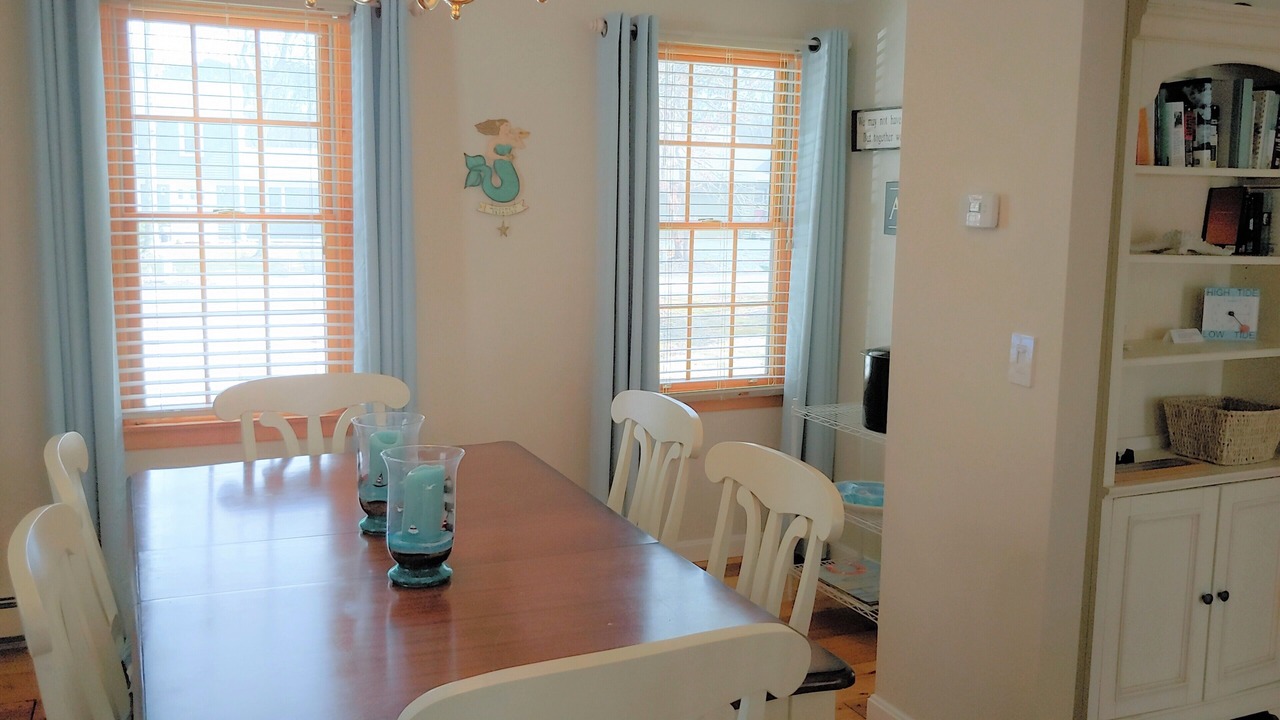 Photo of Livingroom in Dennis