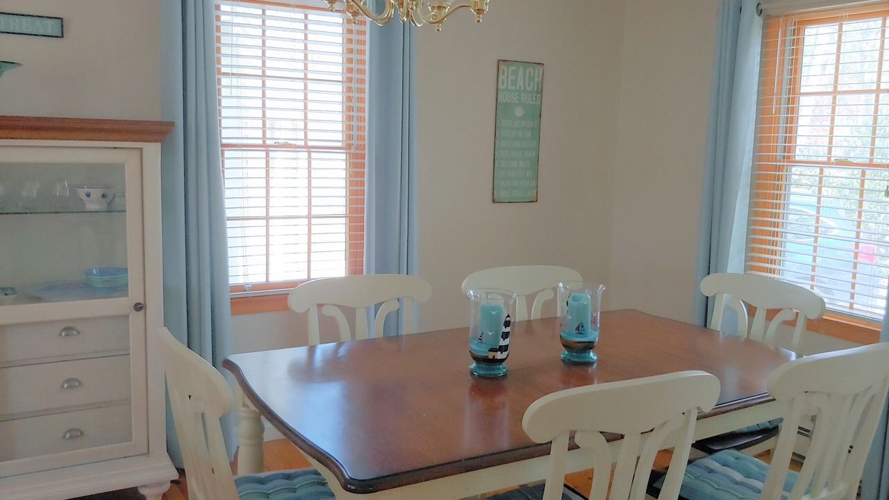 Photo of Livingroom in Dennis
