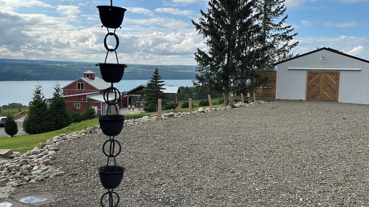 Photo of Outdoor in Burdett