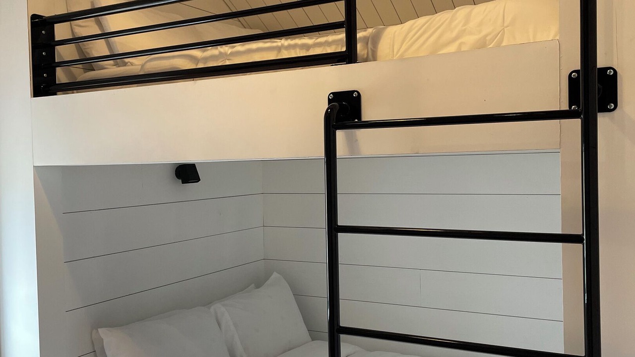 Photo of Bedroom in Burdett