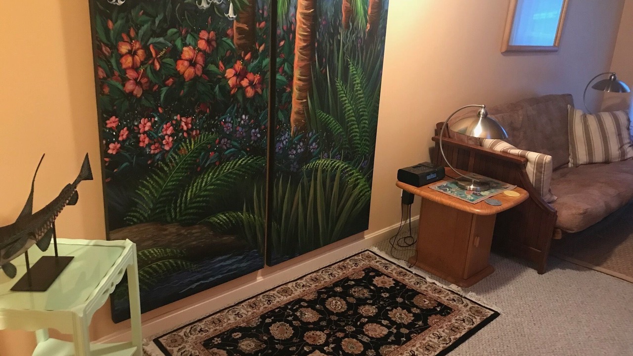 Photo of Livingroom in Top of the Hill