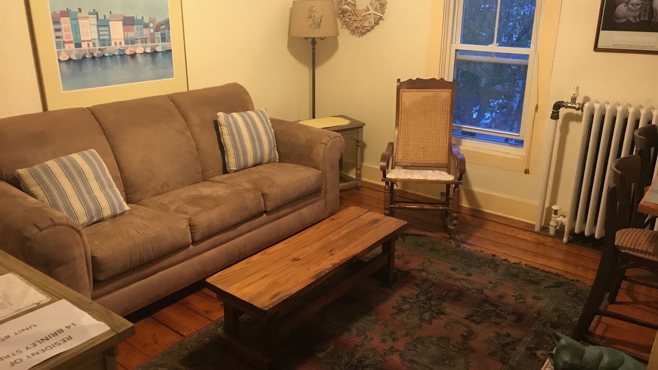 Photo of Livingroom in Top of the Hill