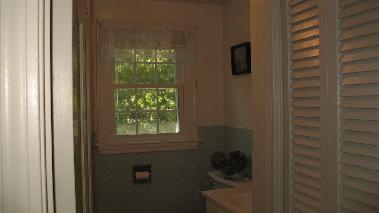 Photo of Bathroom in South Orleans