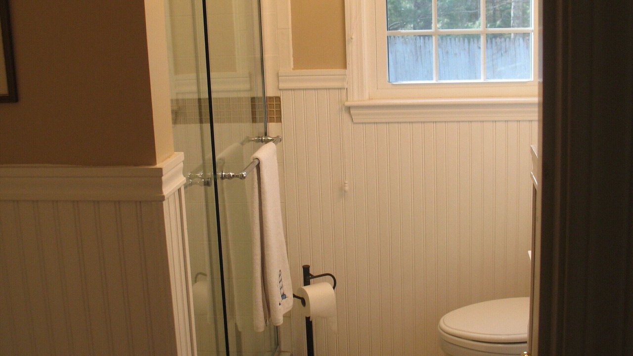 Photo of Bathroom in South Orleans
