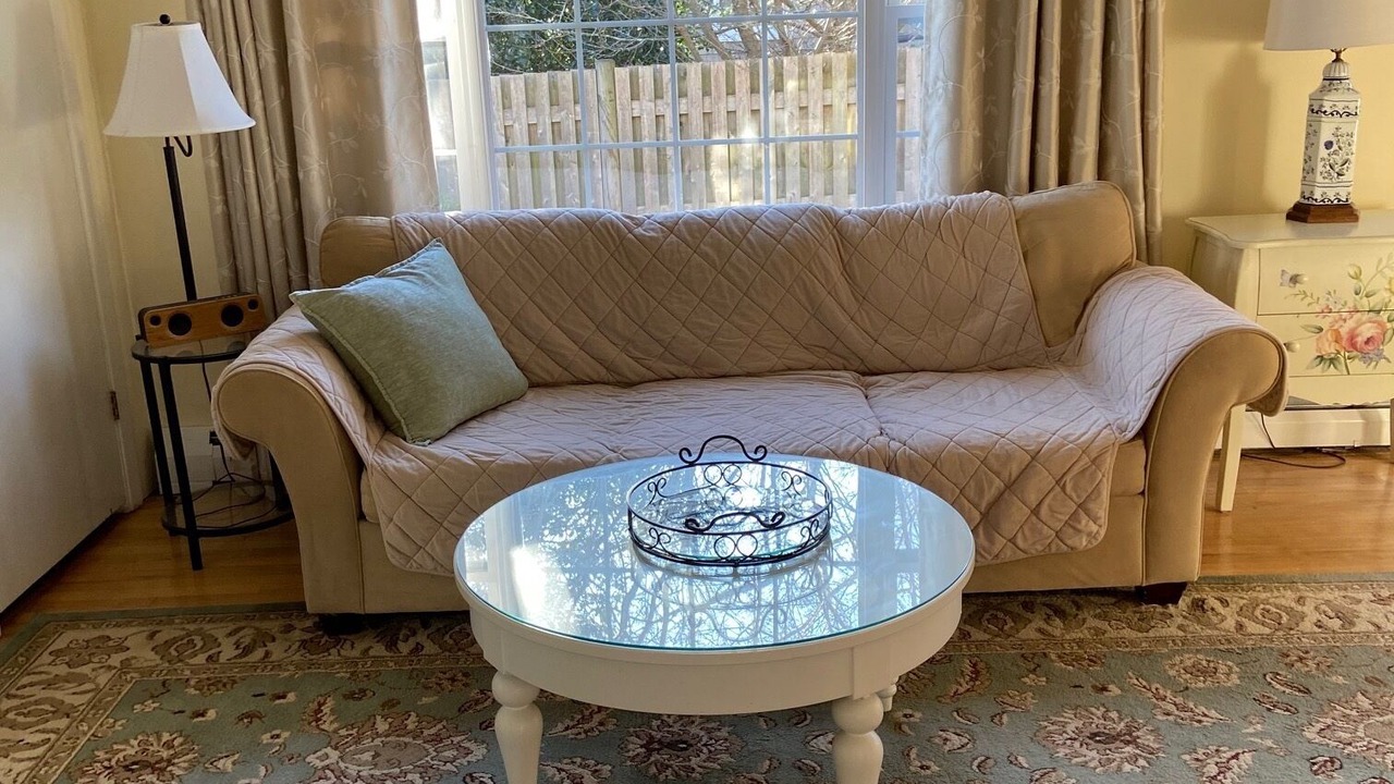 Photo of Livingroom in Top of the Hill