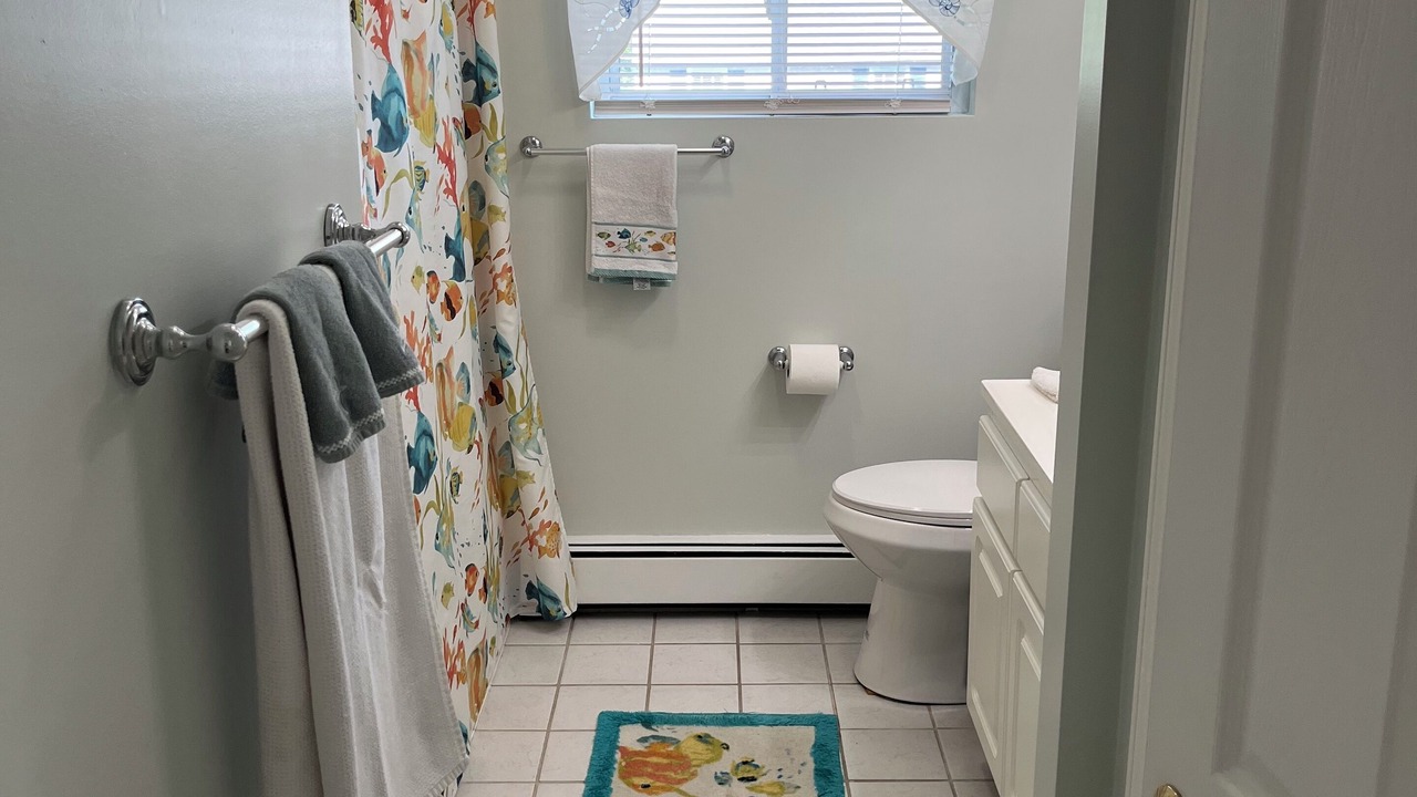 Photo of Bathroom in Bonnet Shores