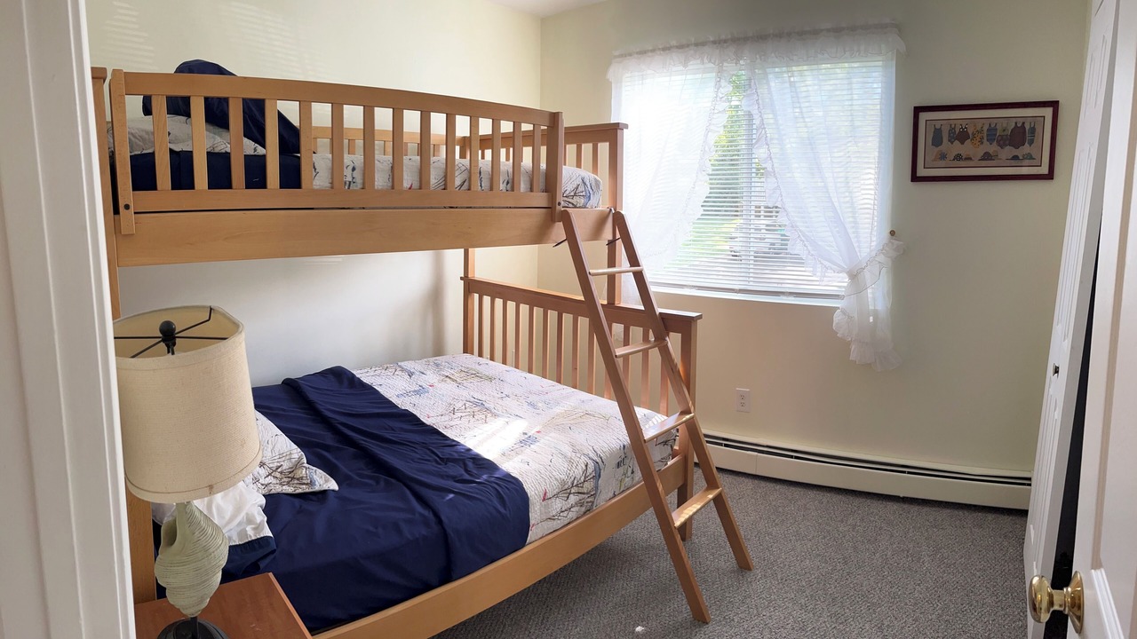 Photo of Bedroom in Bonnet Shores