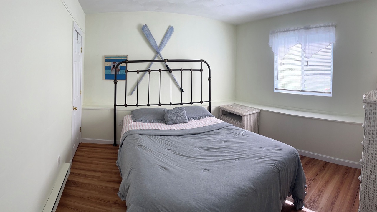 Photo of Bedroom in Bonnet Shores