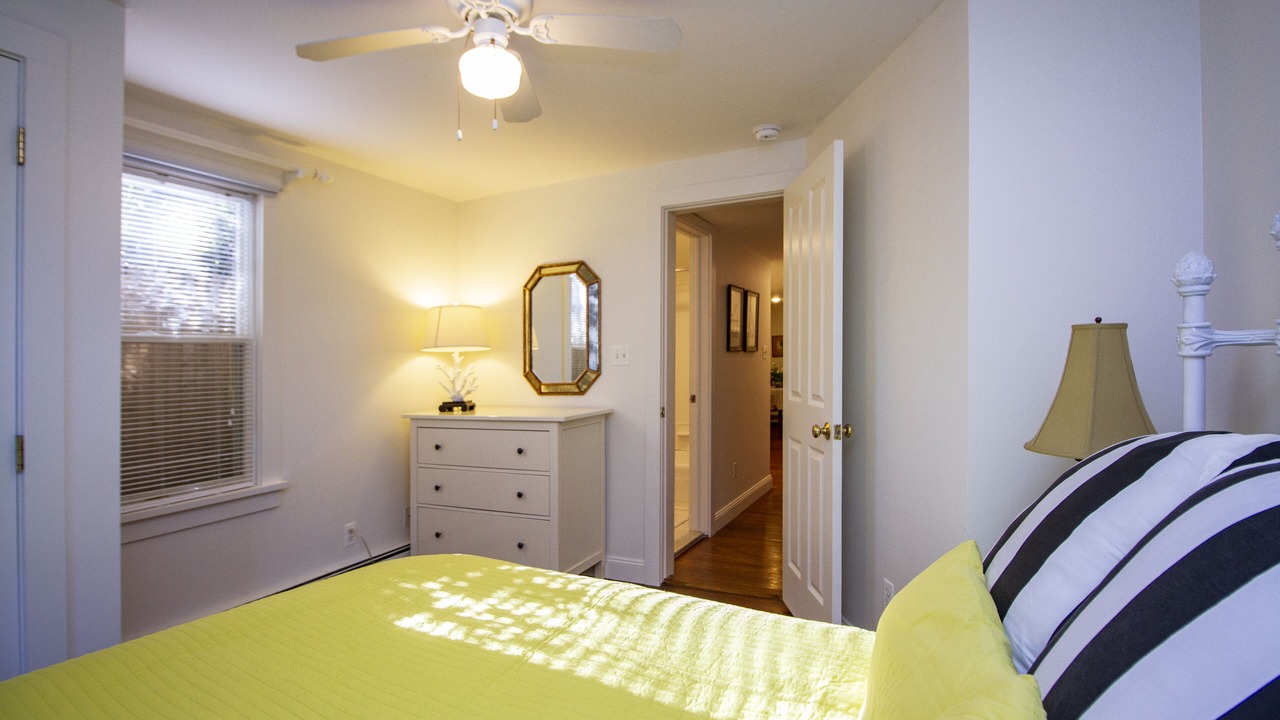 Photo of Bedroom in Village of Southampton