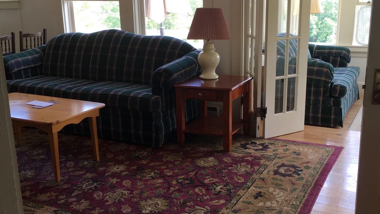 Photo of Livingroom in Mid-Coast and Islands