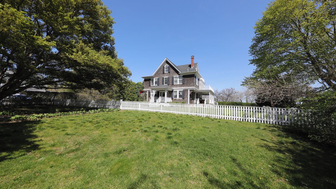 Photo of Outdoor in Tisbury