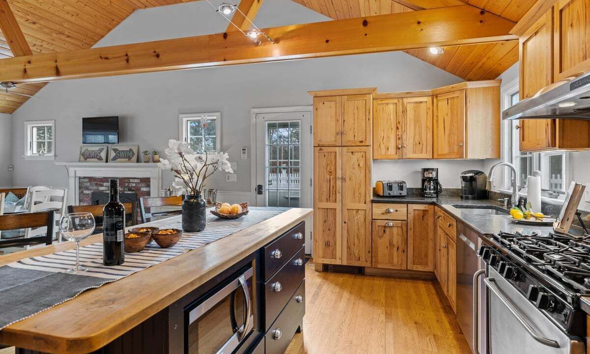 Photo of Kitchen in Northwest Harwich