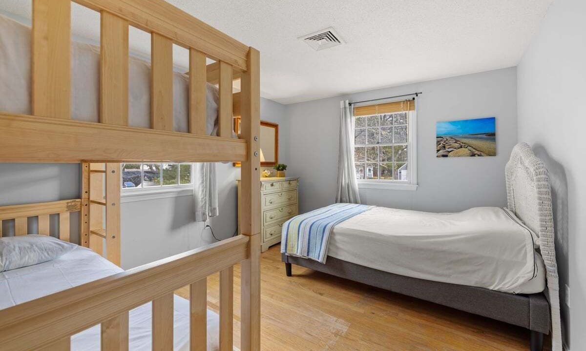 Photo of Bedroom in Northwest Harwich