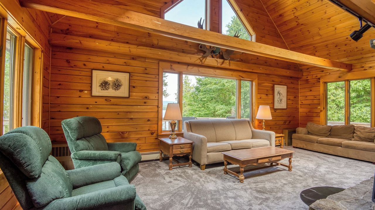 Photo of Livingroom in Rangeley Plantation
