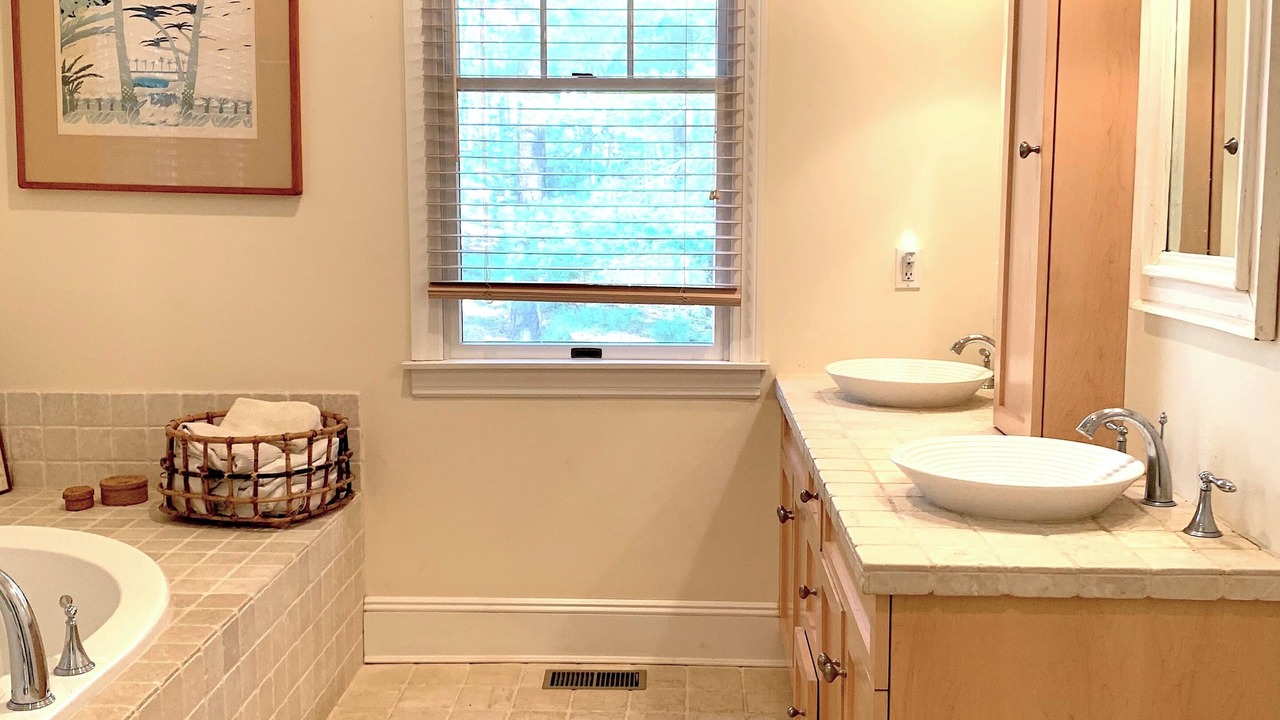 Photo of Bathroom in Northwest Harbor