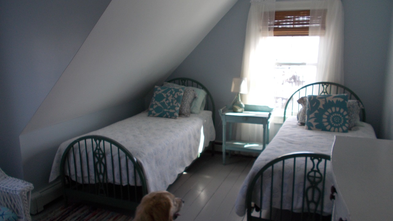 Photo of Bedroom in Shoreby Hill