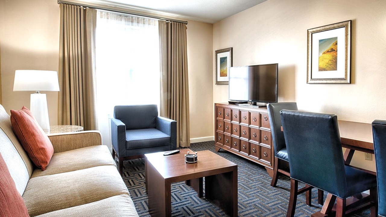 Photo of Livingroom in The Point