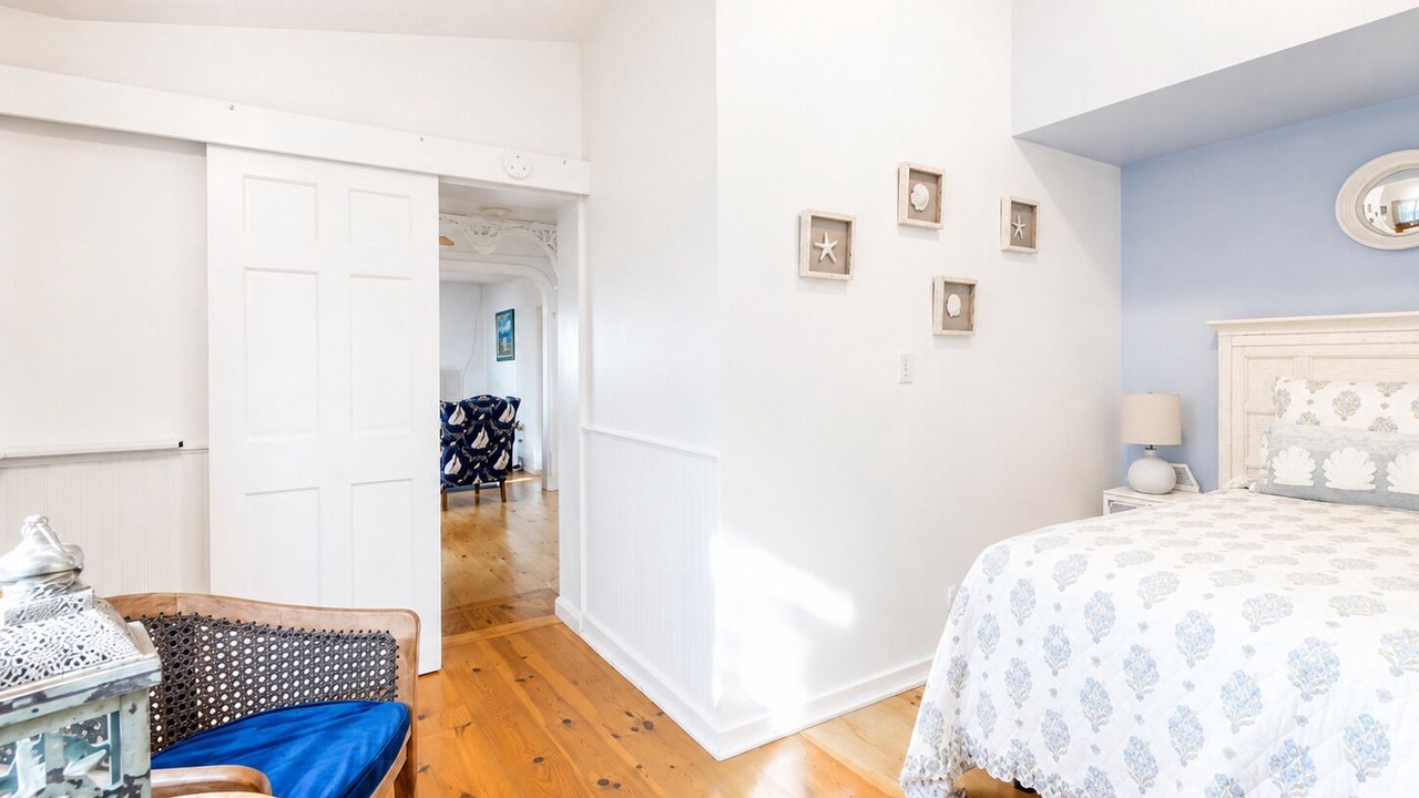 Photo of Bedroom in Oak Bluffs