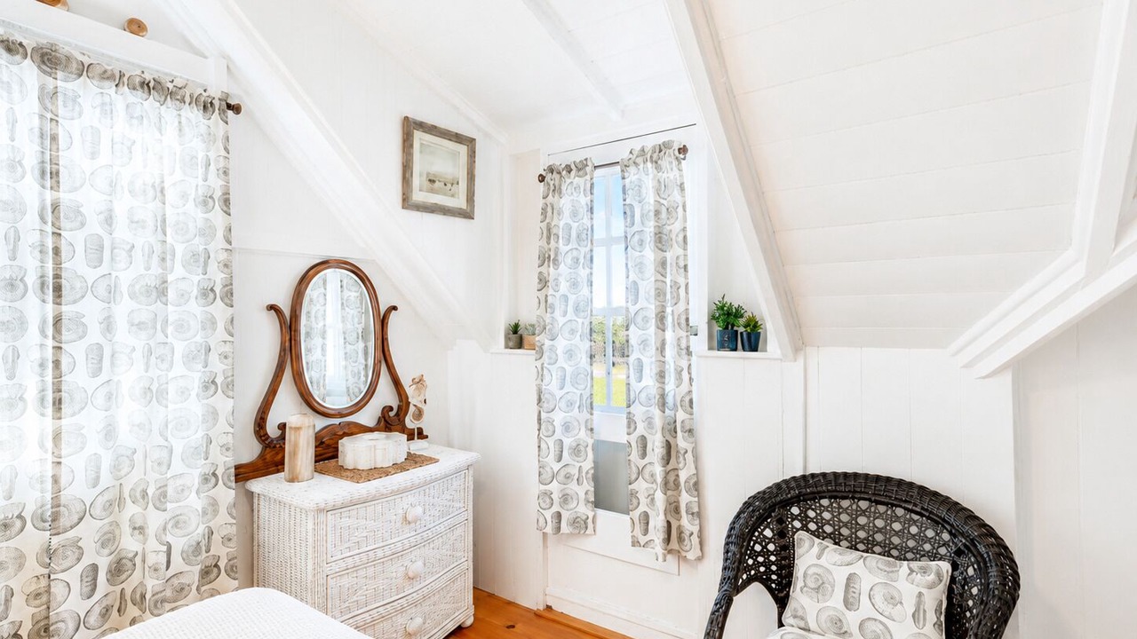 Photo of Bedroom in Oak Bluffs