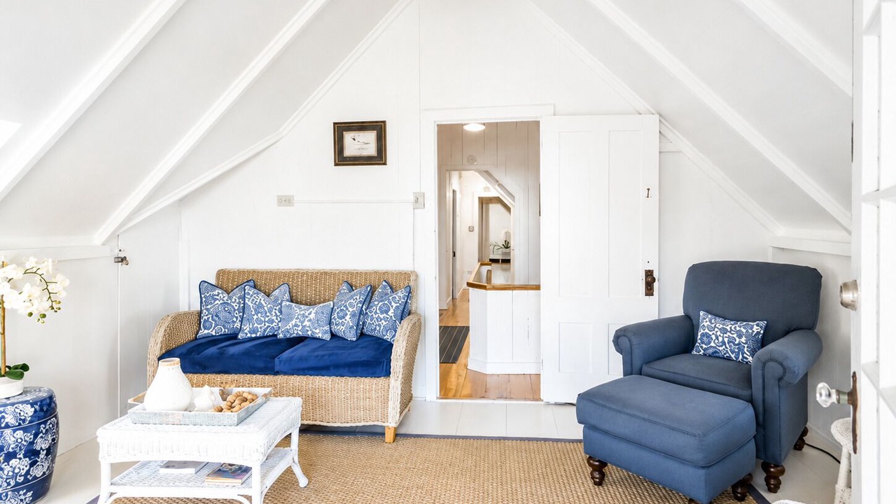 Photo of Livingroom in Oak Bluffs