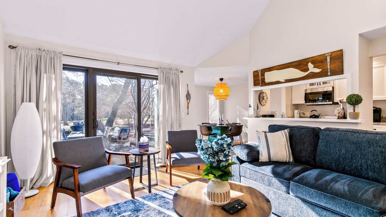 Photo of Livingroom in Mews Village