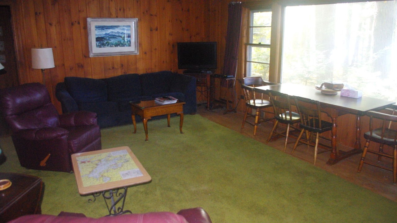 Photo of Livingroom in Wolfeboro