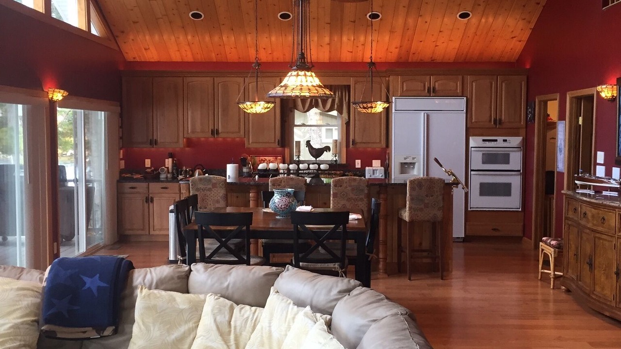 Photo of Livingroom in Alton Bay