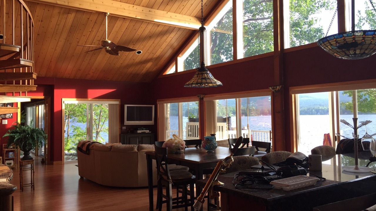 Photo of Livingroom in Alton Bay