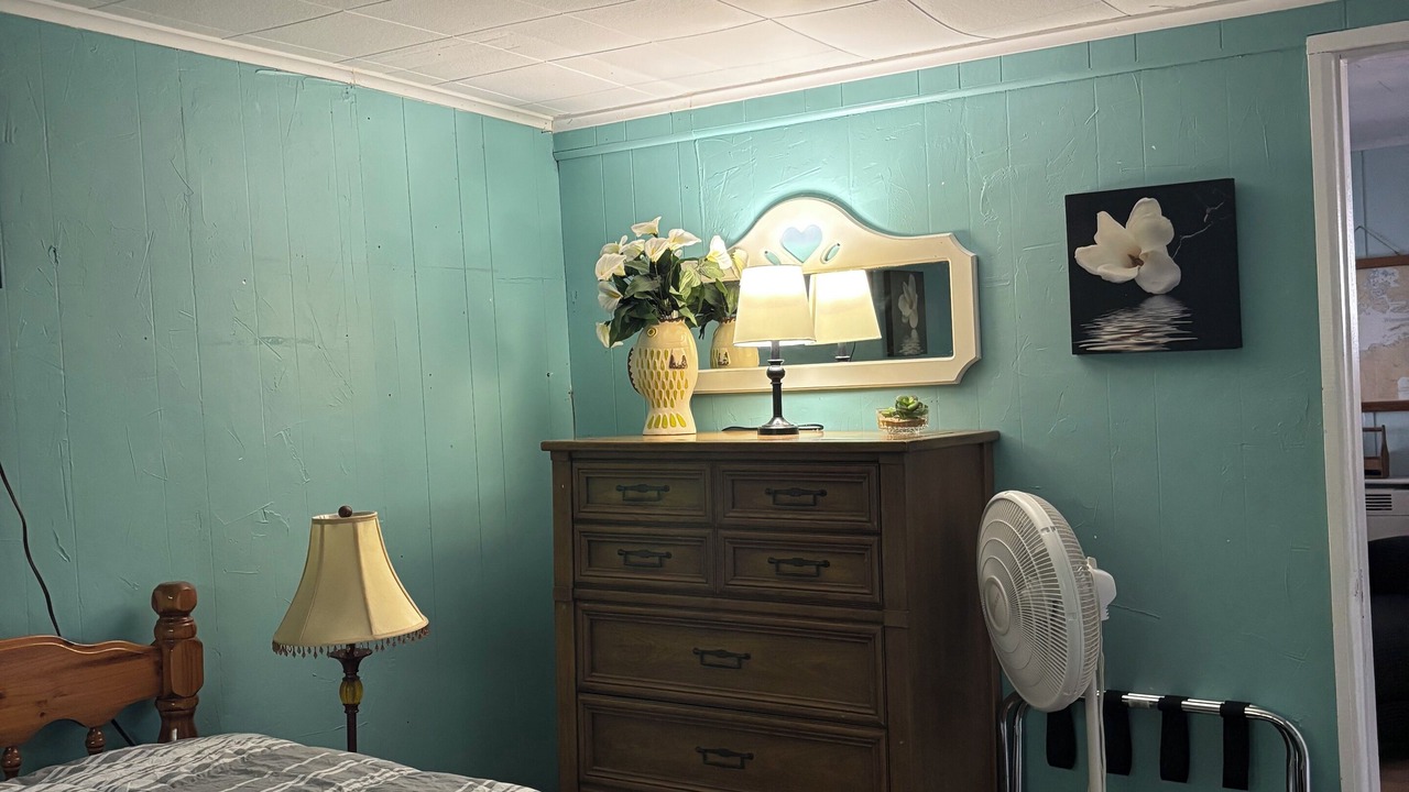 Photo of Bedroom in Moultonborough