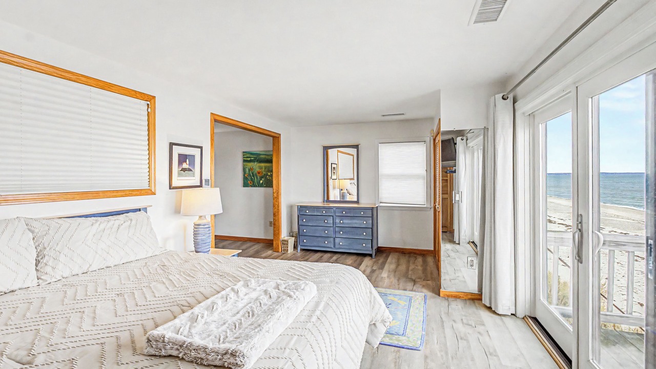 Photo of Bedroom in East Sandwich