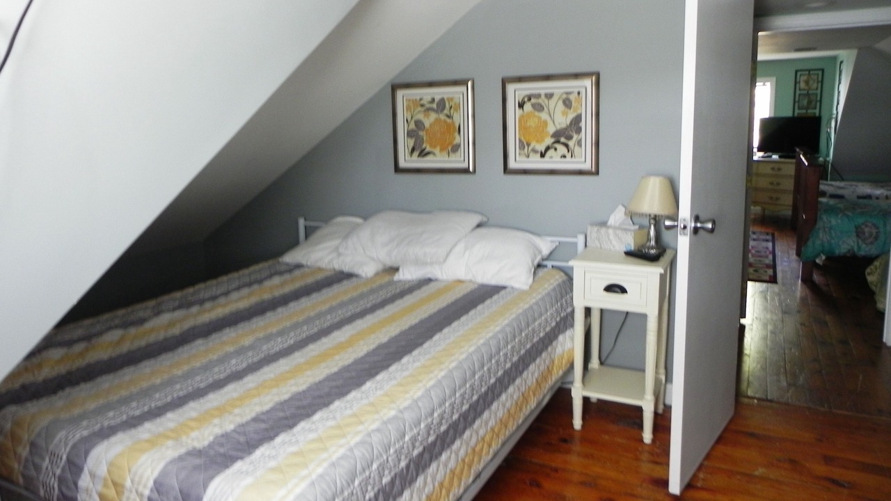 Photo of Bedroom in Moultonborough