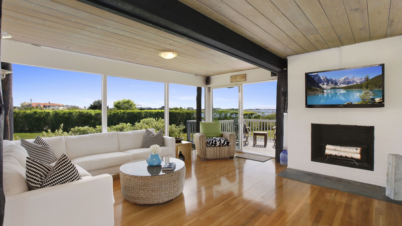 Photo of Livingroom in Bridgehampton