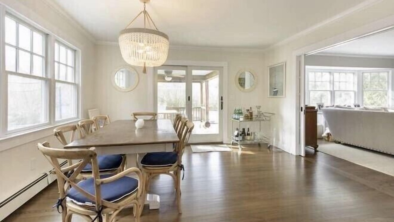Photo of Bedroom in Village of Southampton