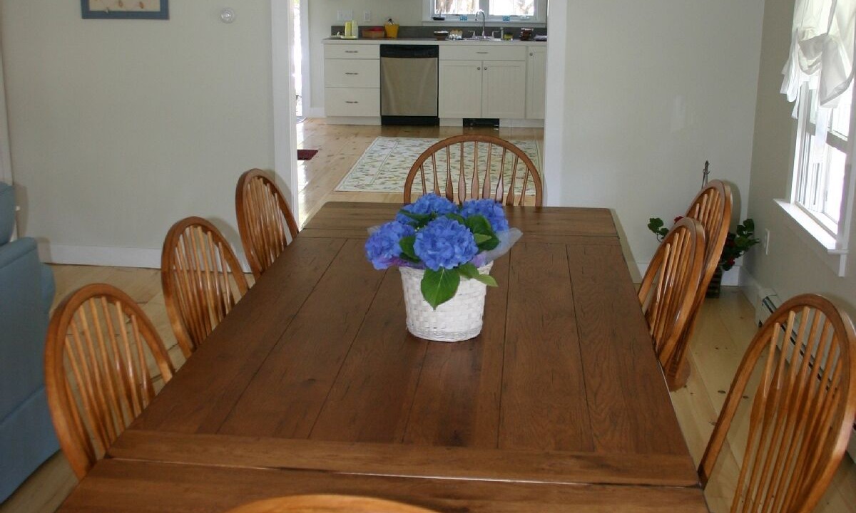 Photo of Livingroom in West Yarmouth