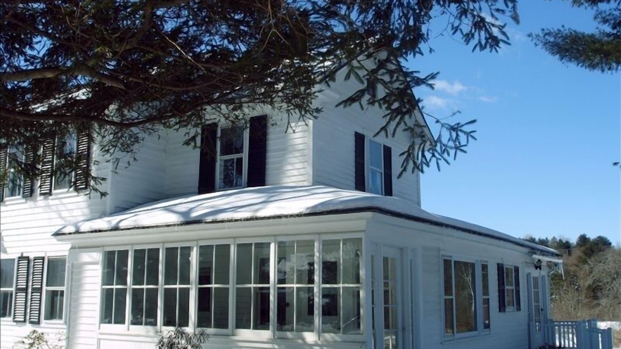 Photo of Outdoor in Lee