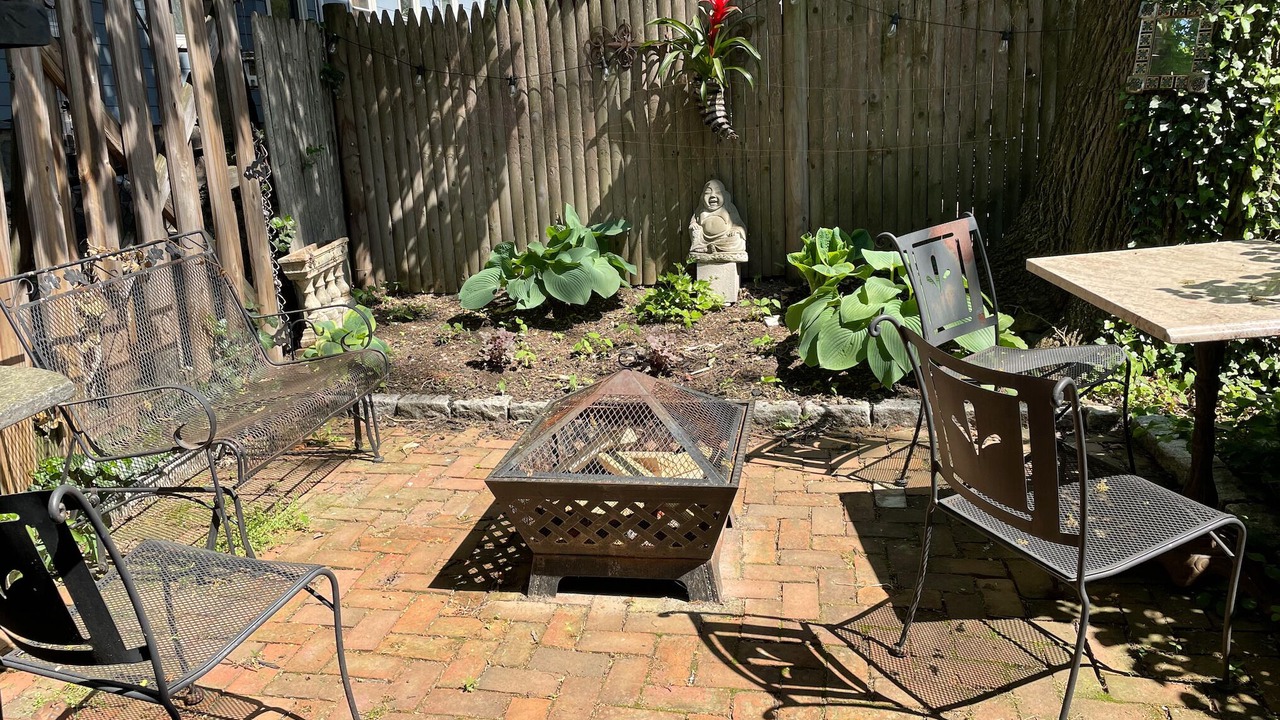 Photo of Patio Balcony in Egleston Square