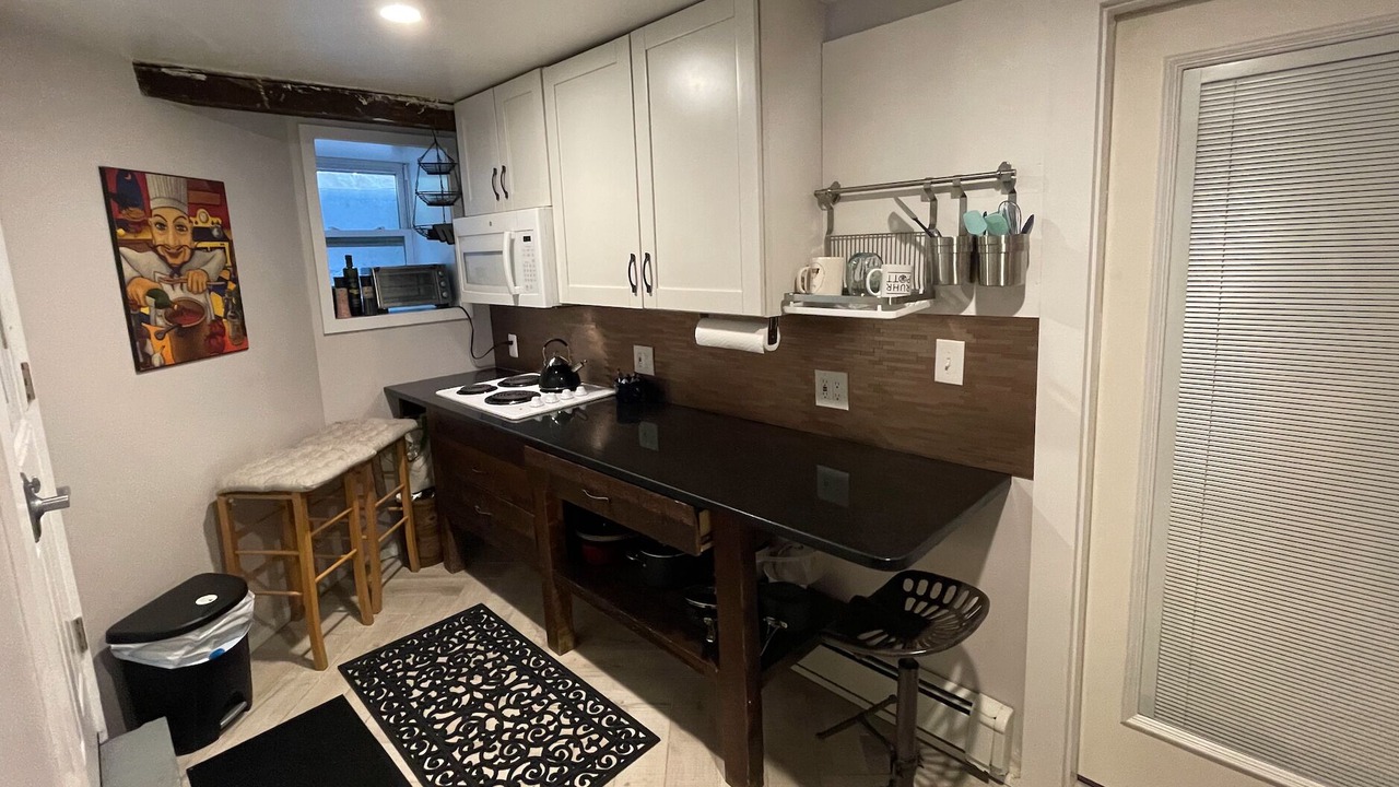 Photo of Kitchen in Egleston Square