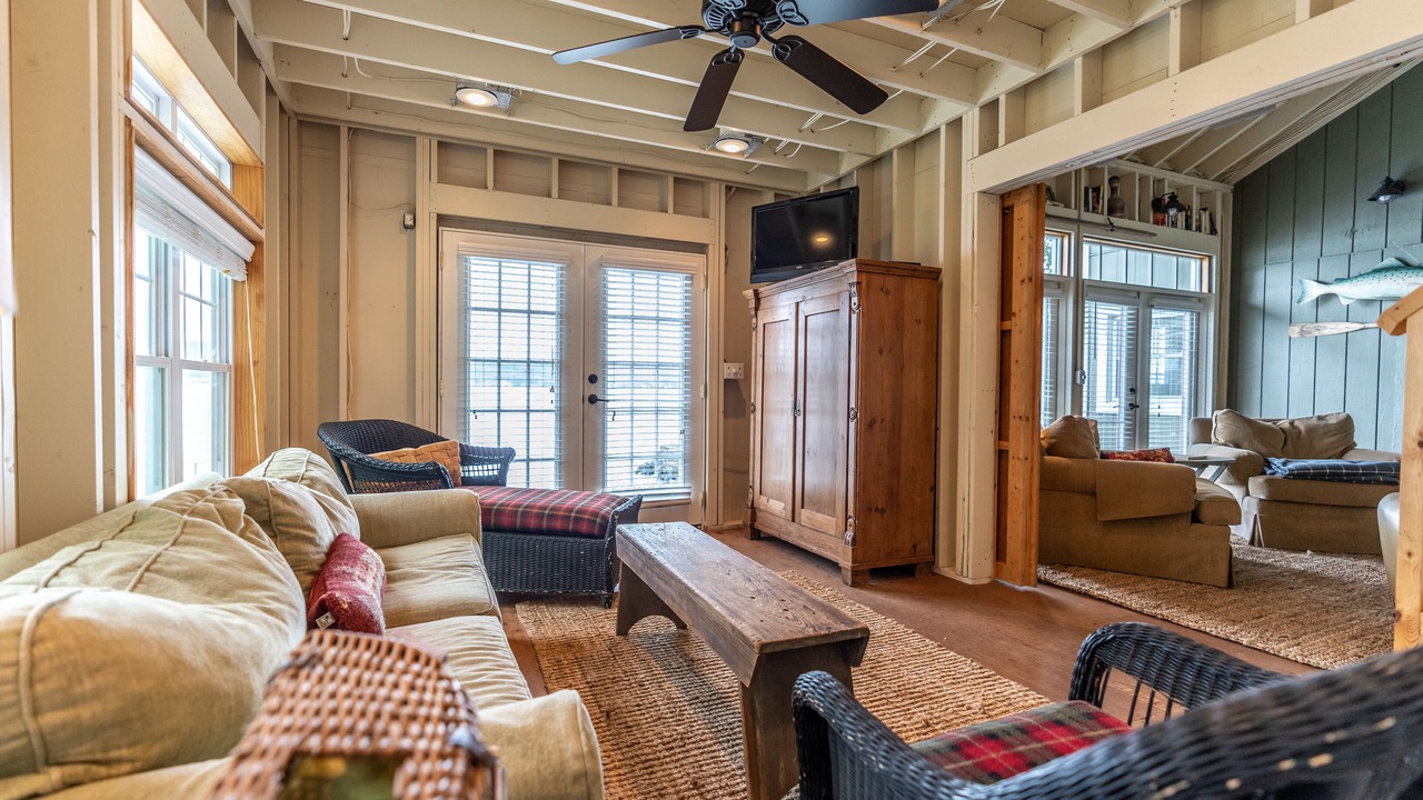 Photo of Livingroom in Town of Jerusalem