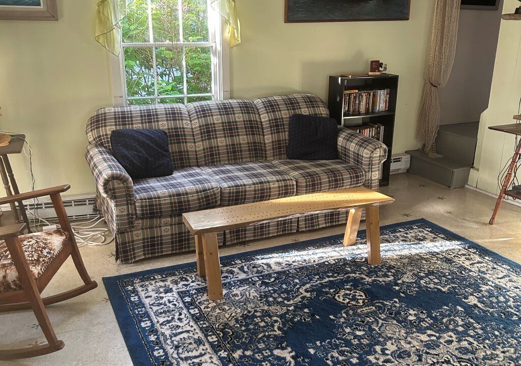Photo of Livingroom in Bayside