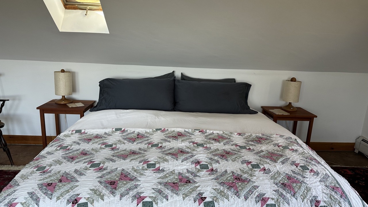 Photo of Bedroom in Colrain